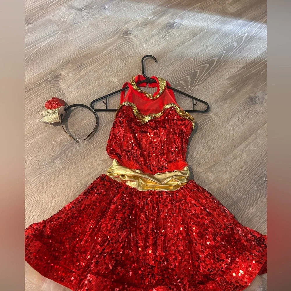 dance costume - Picture 1 of 3